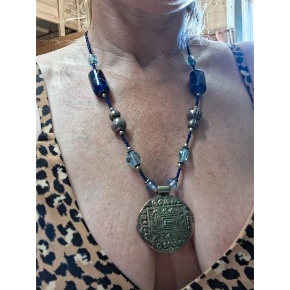 Heavy glass and metal beaded artsy necklace